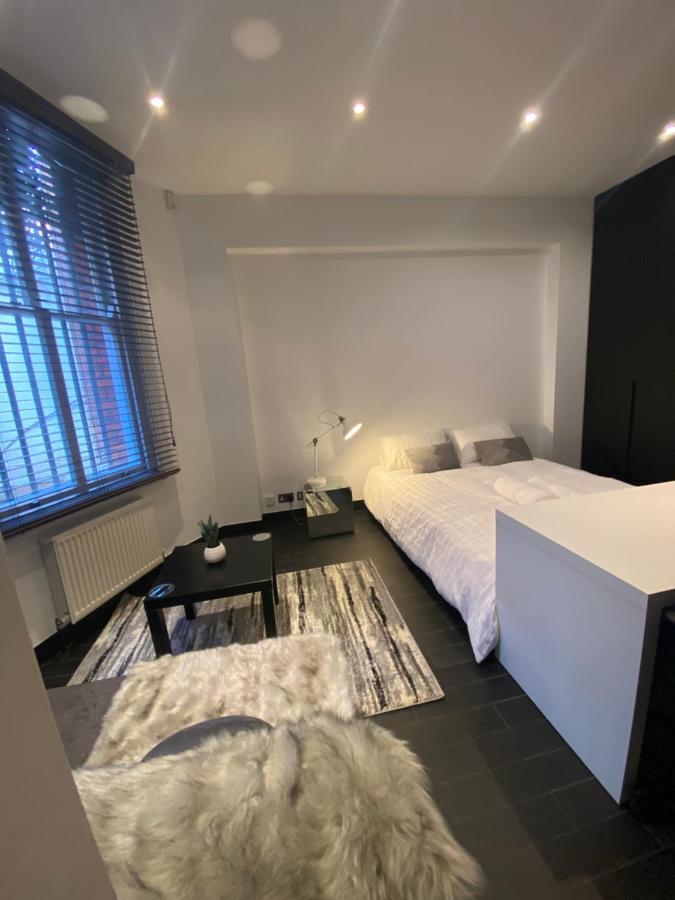 Апартаменты Beautiful Modern Studio In High Street Kensington Лондон Экстерьер фото